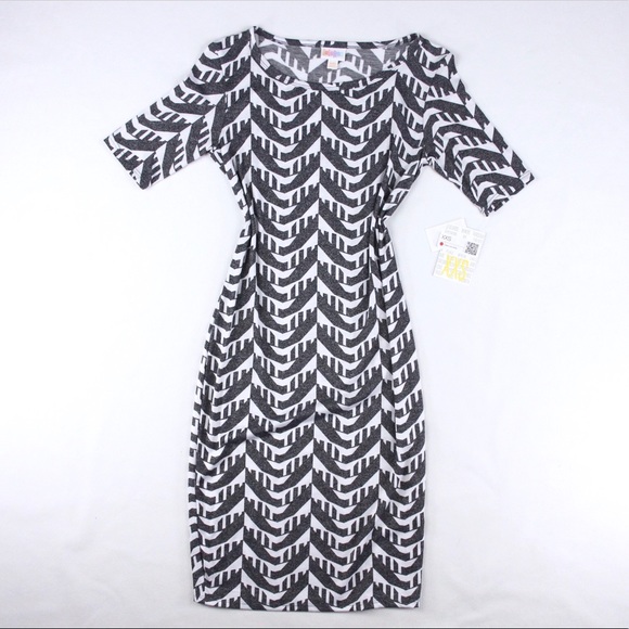 LuLaRoe Dresses & Skirts - 🏅New Julia Dress LEGGING MATERIAL!!!